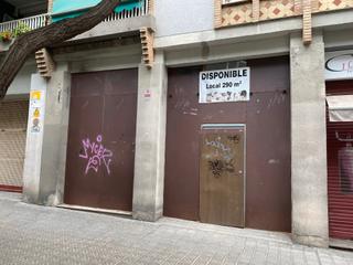 Location Local commercial à Carrer de biscaia 340. Local en alquiler en la calle biscaia