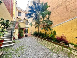 Casa  De sant jaume. Casa histórica de lujo en primera línea de mar  vilassar de mar