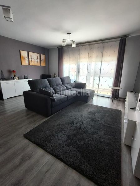 Foto ccf5fbb4-27ec-4958-8b7c-61949cbce084. Dúplex amb aparcament a Riera Cornellà de Llobregat