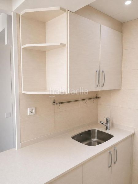 Foto 7f77e36e-0c12-4c3b-a1ba-3fbf315a81d3. Pis a Raval Barcelona