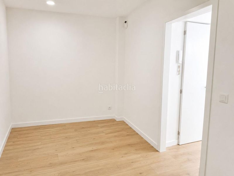 Foto e1f28d52-9614-40cb-8d60-435fc6fa0977. Planta baixa a Cerdanyola Sud Mataró