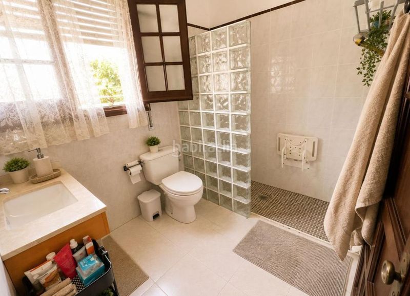 Foto 2dd4cb49-aad9-4cb2-ad65-e7a16b990998. Casa a Alella