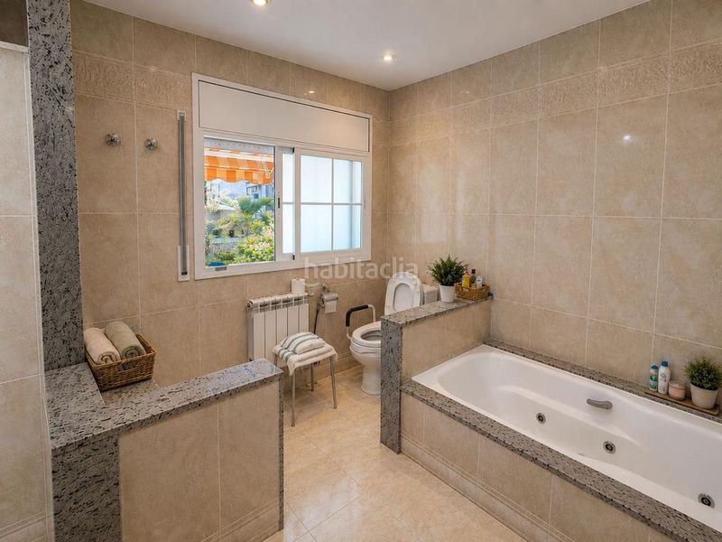Foto 9d1f3165-8527-4c75-b74a-998604a750c2. Casa a Sector Est Premià de Mar