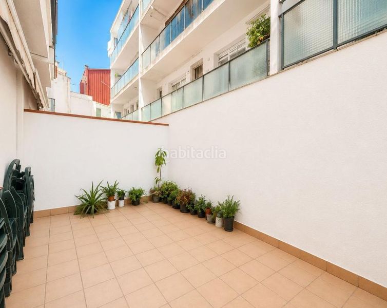 Foto 4f59b104-cde1-4614-8ae3-06b53d0bb57a. Casa a Banyeres Premià de Mar