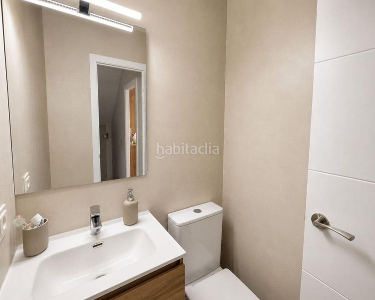 Foto ab2a302f-a2a1-4f47-be1c-d33ad33b3b78. Casa a Banyeres Premià de Mar