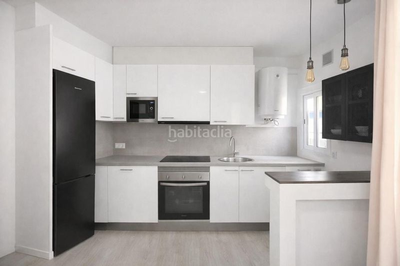 Foto ae421428-0573-4a67-a0df-05de12e6cef5. Pis a El Coll Barcelona