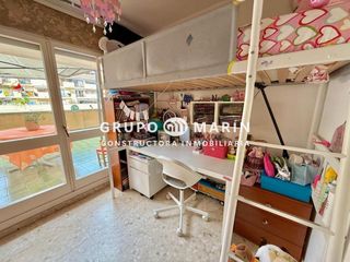 Piso  Carrer de narcís monturiol 53. Piso en venta  amplitud y confort