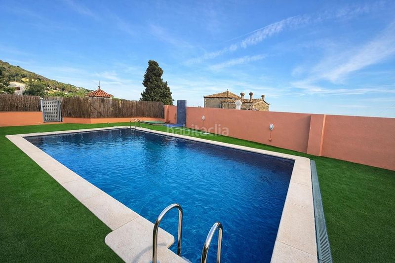 Foto d9d34d44-1657-4cec-9e50-d8836c021d0a. Casa a Premià de Dalt
