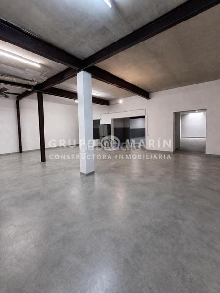 Foto 987a7b4e-27ea-4f1a-86c8-a771f123d4bd. Local comercial a Centre Sant Boi de Llobregat