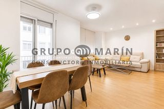 Pis  Calle manuel angelon. Grupo marín presenta exclusiva vivienda  piso exterior de 96 m.