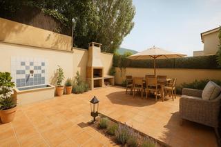 Casa  Carrer víctor font gual. Oportunidad única en teià  vivienda para reformar