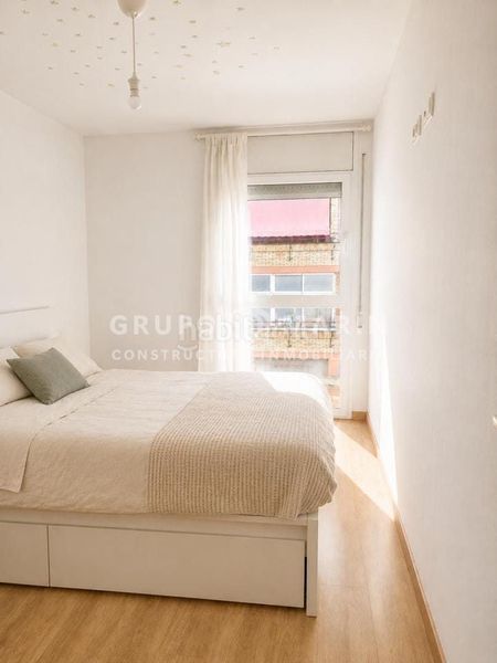 Foto af63e910-eca4-444b-9857-9bbe52defe2d. Pis a Gorg Badalona