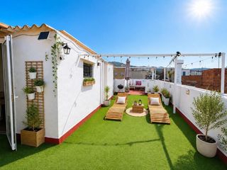 Penthouse  Carrer barcelona. Luminoso ático en premià de mar!