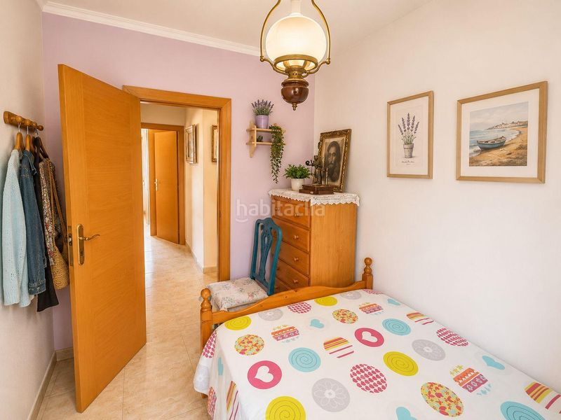 Foto a09b3b91-4b31-497e-94ee-fad2a324c902. Pis a Montgat