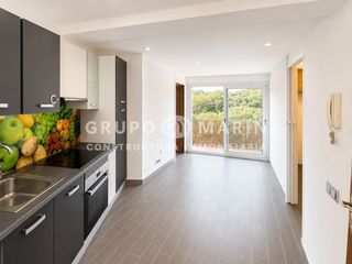 Penthouse  Avenida pau casals. Piso exterior con balcón en llavaneres