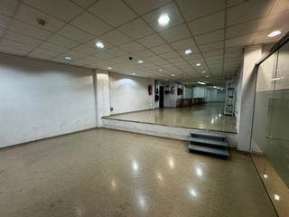 Local Comercial a Enric Fite