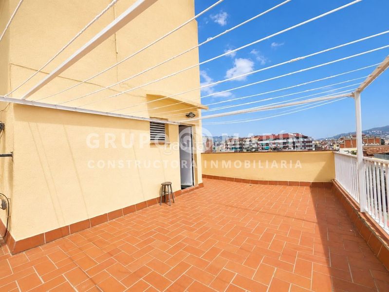 Foto 546684b2-570f-4e50-8126-c6bd50285fff. Loft amb calefacció a Sant Andreu de Palomar Barcelona