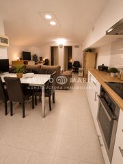 Appartement  Carrer de la conquista. Local reformado 55m en sótano en barrio progres, badalona