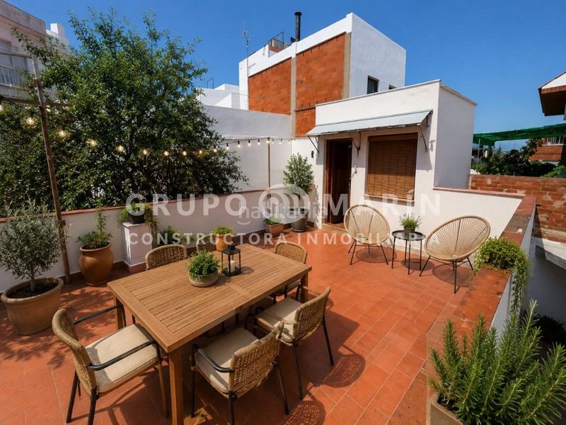 Foto 1a512314-f3df-465b-aba9-8f2bcdd87a17. Casa a Els Pavos Blanes