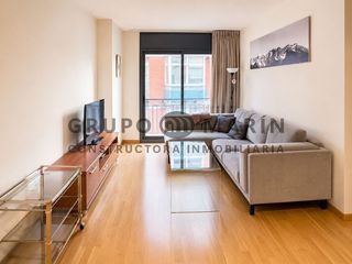 Pis  Calle de portbou. Grupo marín presenta exclusiva vivienda  piso en sants