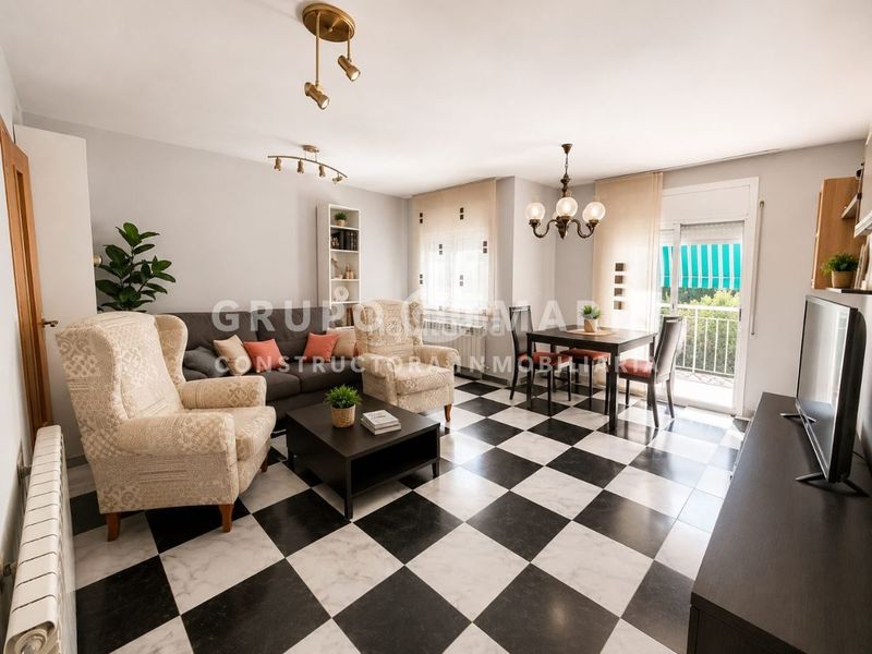 Foto fa49d091-bd8d-4e2b-abb8-df78dba7bc75. Flat with heating in La plantera Blanes
