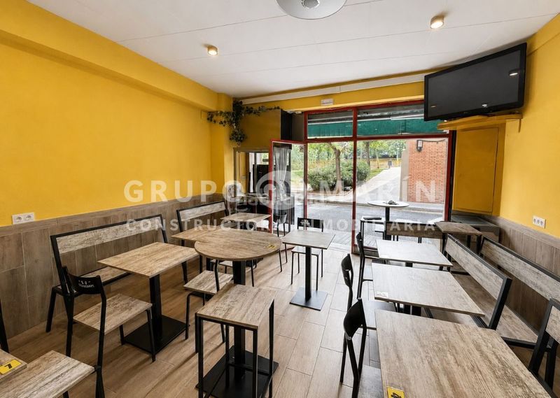 Foto a9cfa8f4-a848-4510-b9bc-d02c2908e5d1. Local comercial a Horta Barcelona
