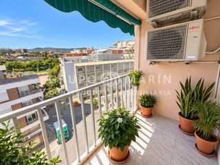 Pis  Carrer de fluvià. Grupo marin presenta  en exclusiva vivienda  piso completamente