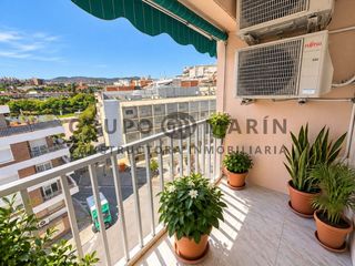 Piso  Carrer de fluvià. Grupo marin presenta  en exclusiva vivienda  piso completamente