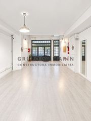 Local Comercial a Calle Sardenya
