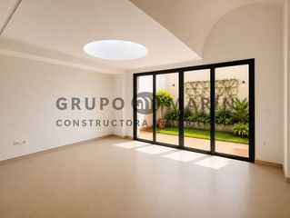 Casa  Carrer de palafox. Grupo marín presenta exclusiva vivienda nueva en horta, barcelon