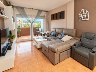Piso  Av. mediterrani. Piso de 101 m construidos, dos terrazas y  3 dormitoros