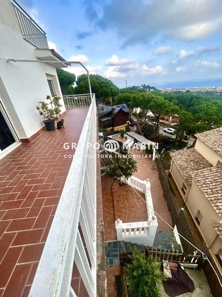 Foto f5fb57e0-34fa-4647-81d2-4572dc087f96. Casa in Premià de Dalt