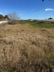 Finca rstica en Camino de la reyerta 37. Parcela, con agua de regadio y dos escrituras, buenas entradas