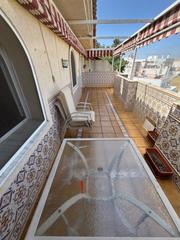 Attique à Centro-Calzada-Cabo Noval. Piso planta atico con ascensor, garaje y trastero cabo noval