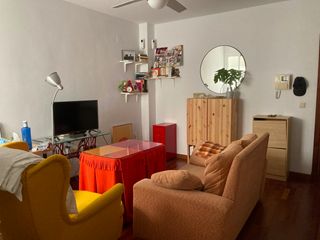 Dúplex a Calle san juan 35. Estupendo duplex en el centro, calle san juan