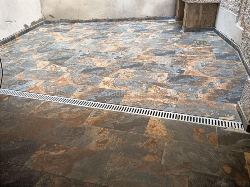 Foto c4fc3ed0-19b2-4e37-8581-56c1d3c751e7. Casa a rúa da ponte 11 a Marín