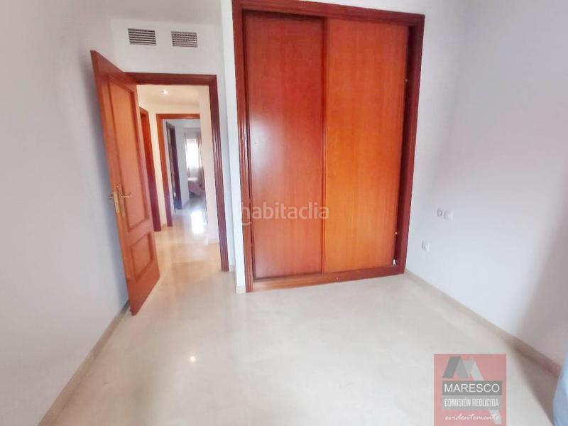 Foto 22dc2d84-32f7-4af8-928a-7a8c06b2f970. Appartement dans isabel la catolica 1 dans Los Pacos Fuengirola