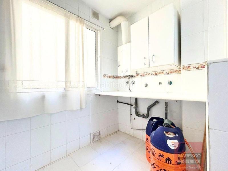 Foto 74ca8a51-04e6-49b3-b519-b6770dd2978e. Apartament amb aparcament piscina a Los Árboles Mijas