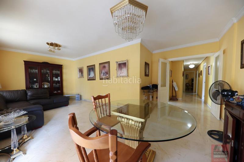 Foto f026d2f4-e646-42ac-b654-eac3165f1b3d. Apartamento  en Centro ciudad Fuengirola