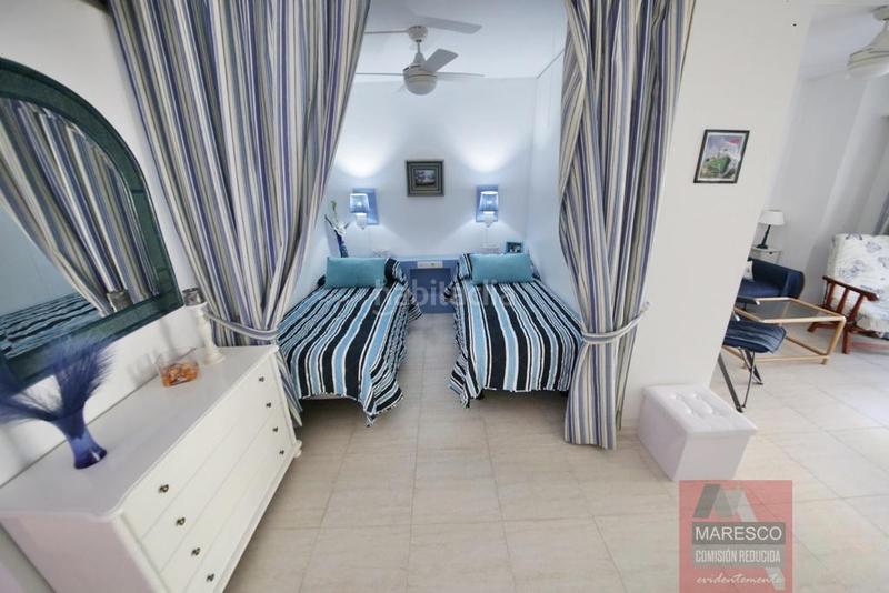Foto edb85074-1400-43de-ac0d-ae05c4bdbf8b. Appartement avec parking piscine dans Puerto Deportivo Fuengirola
