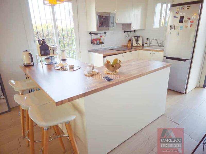 Foto b066fd57-9d2b-4609-a092-200da85629d3. Piccolo appartamento con piscina in El Faro de Calaburra - Chaparral Mijas