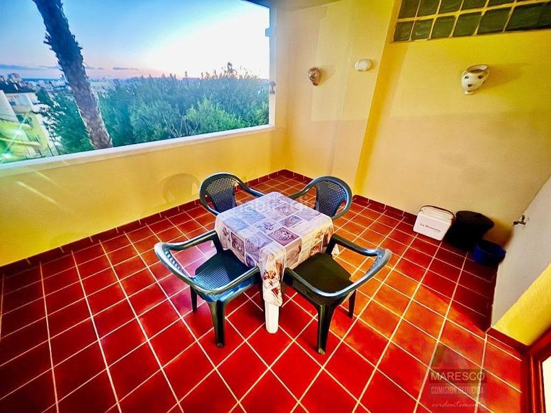 Foto c4ec5ba2-49ac-4eac-a766-41873528536e. Piccolo appartamento con parcheggio piscina in Los Pacos Fuengirola