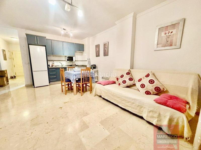 Foto dbf95e35-99ed-440c-8c52-4284fd9dae06. Piccolo appartamento con parcheggio piscina in Los Pacos Fuengirola