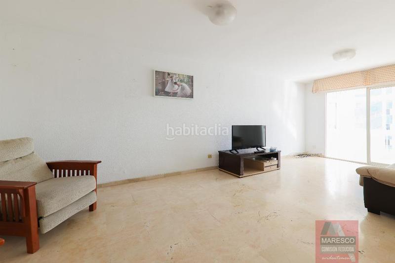 Foto dbae8a87-abdc-42a8-a6ce-cad39ddd13ec. Piccolo appartamento con parcheggio piscina in Las Gaviotas - Carvajal Fuengirola