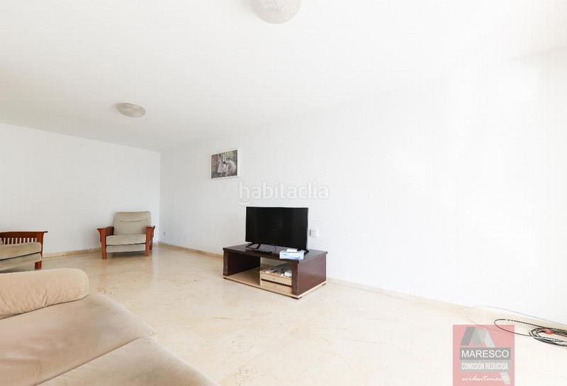 Foto f0d5e024-d78d-4fb3-b2fb-3fb8b0b2874f. Piccolo appartamento con parcheggio piscina in Las Gaviotas - Carvajal Fuengirola