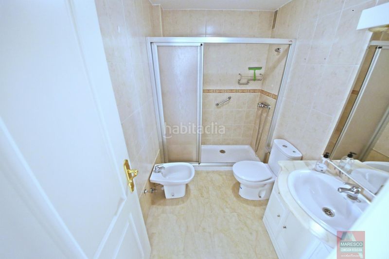 Foto 249b8349-6aa4-4cf9-bd12-5345333e46b4. Piso  en Centro ciudad Fuengirola