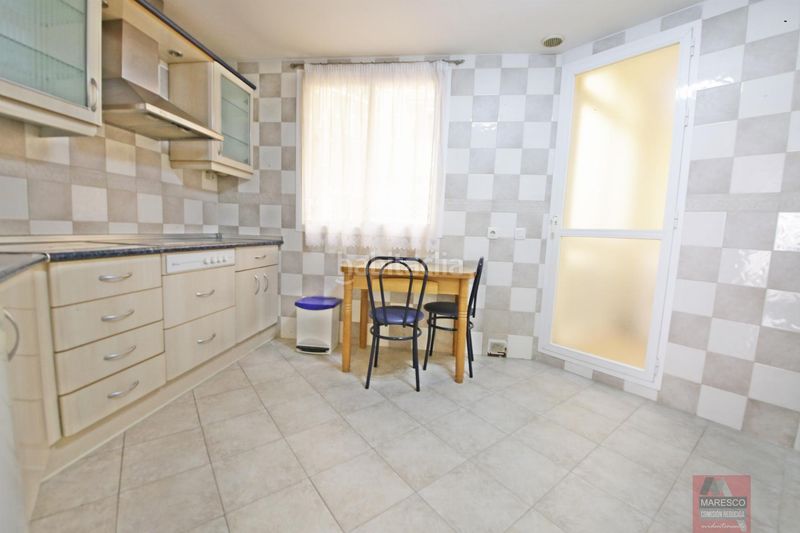 Foto 5d43dbb1-6c4b-4765-b4df-a90580ef829e. Piso  en Centro ciudad Fuengirola