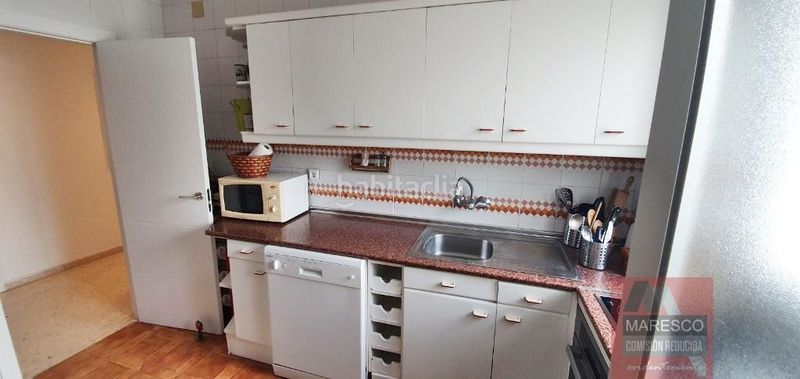 Foto 13653a8b-2f3d-4590-b211-d4cc33d8c47c. Pis amb aparcament piscina a Castillo Sohail - Myramar Fuengirola