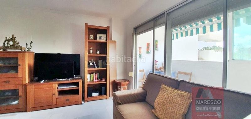 Foto 1fe73568-b58b-4245-b7aa-d8277141c259. Pis amb aparcament piscina a Castillo Sohail - Myramar Fuengirola