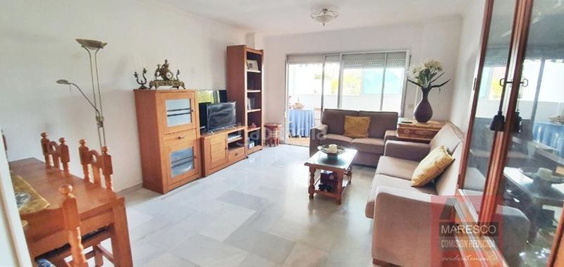 Foto 7796ad88-e513-4cf3-bd8e-31772d31391e. Pis amb aparcament piscina a Castillo Sohail - Myramar Fuengirola